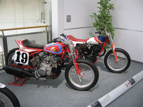 [Image: dirttrack.jpg]