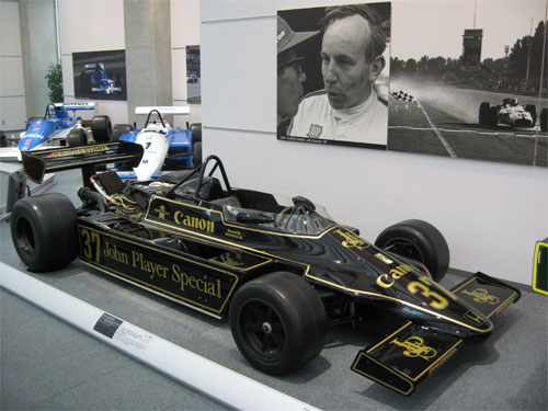 [Image: surtees.jpg]